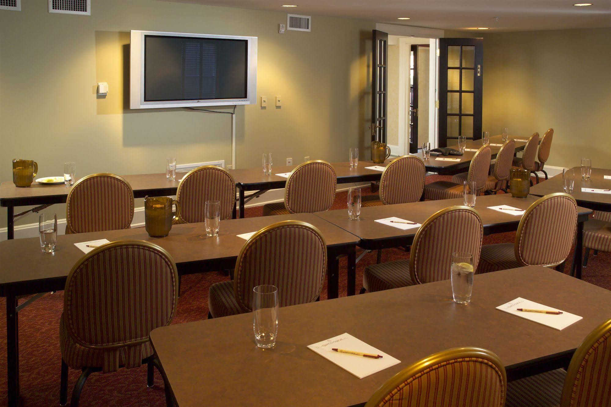 General Francis Marion Hotel מתקנים תמונה